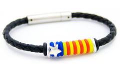 Detall del trenat i les anelles de plata de la Polsera Estelada